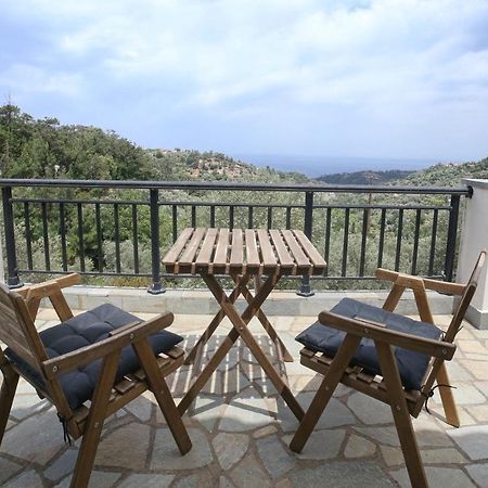 Eri Rooms To Let Raches  Exterior foto